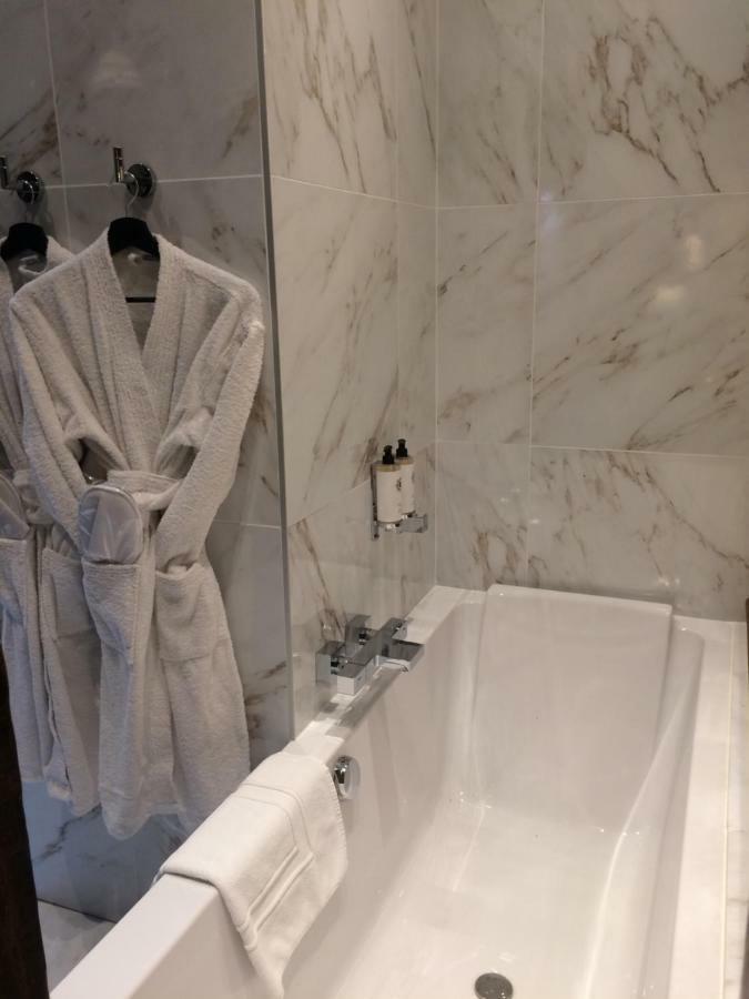 La Suite 48 Chalons en Champagne Exterior photo